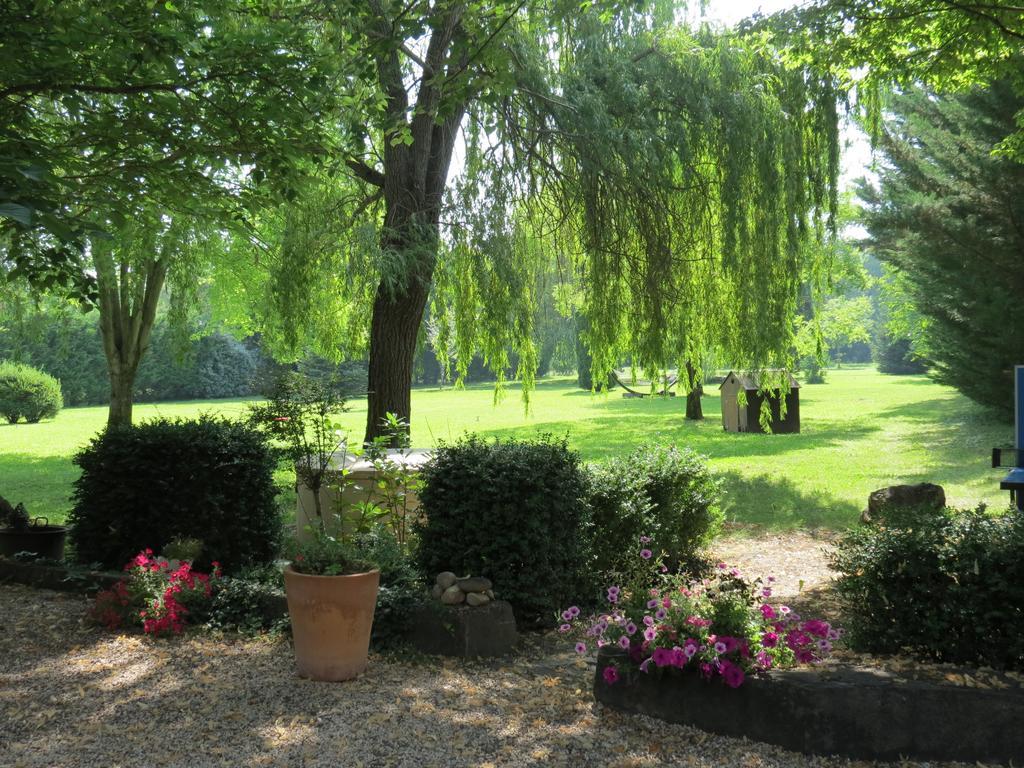 Le Jardin Bed & Breakfast Laragne-Monteglin Exterior photo