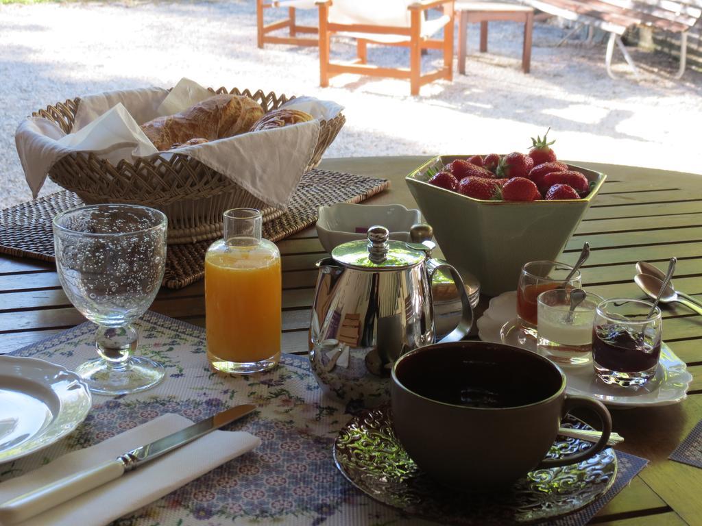 Le Jardin Bed & Breakfast Laragne-Monteglin Exterior photo