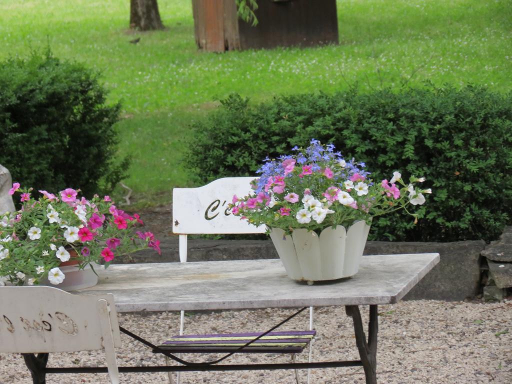 Le Jardin Bed & Breakfast Laragne-Monteglin Exterior photo