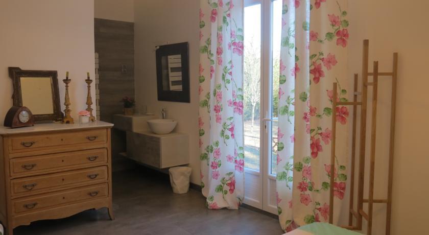 Le Jardin Bed & Breakfast Laragne-Monteglin Room photo