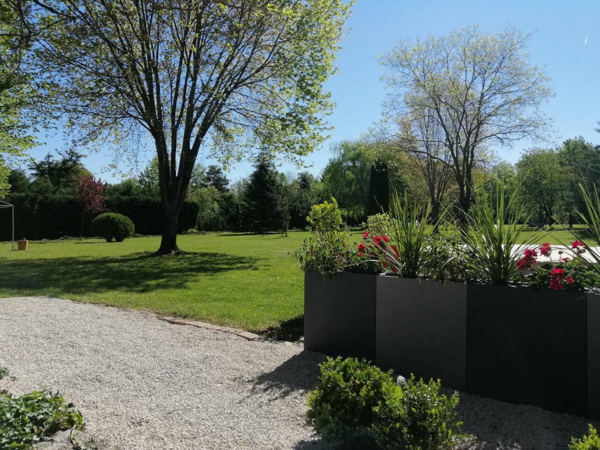 Le Jardin Bed & Breakfast Laragne-Monteglin Exterior photo